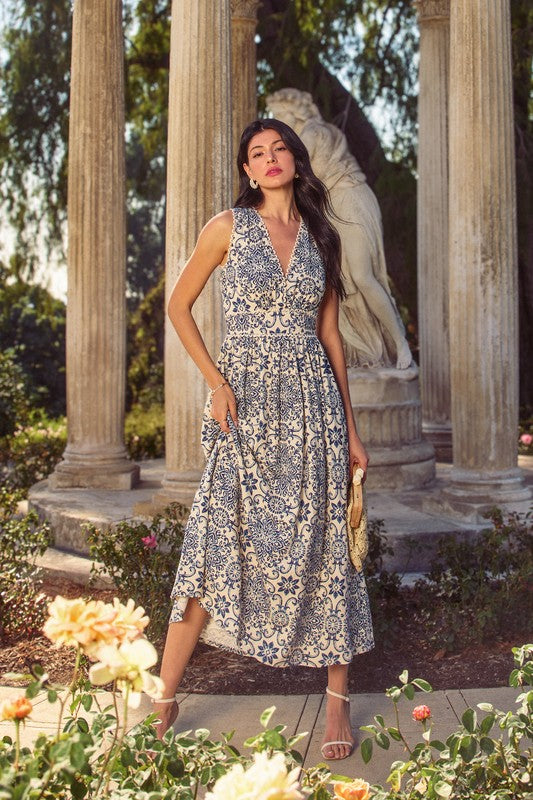 FD12228 Summer In Capri Scalloped Lace Maxi Dress